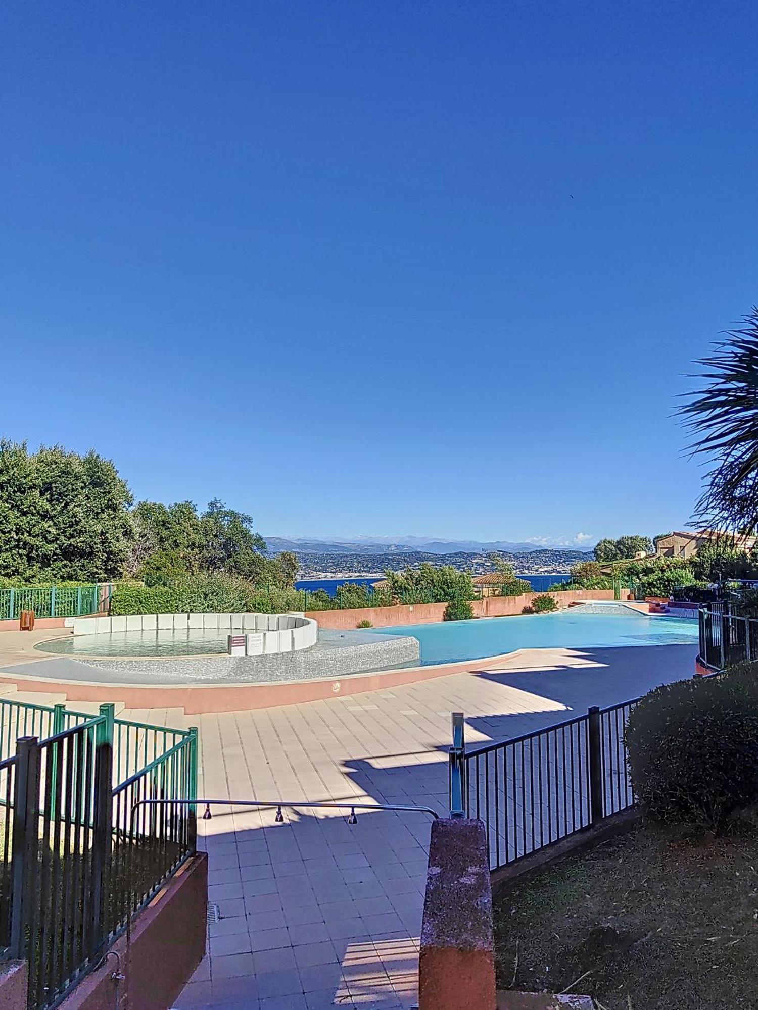 Vue Mer, Piscine, Free Parking Apartment Theoule-sur-Mer Exterior photo