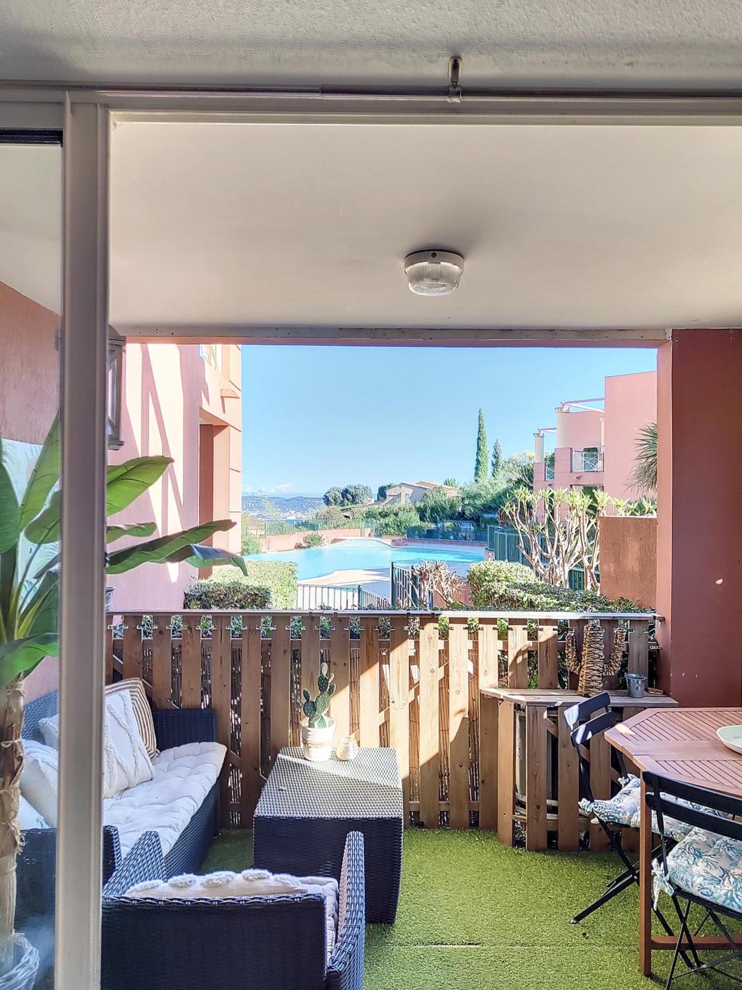 Vue Mer, Piscine, Free Parking Apartment Theoule-sur-Mer Exterior photo