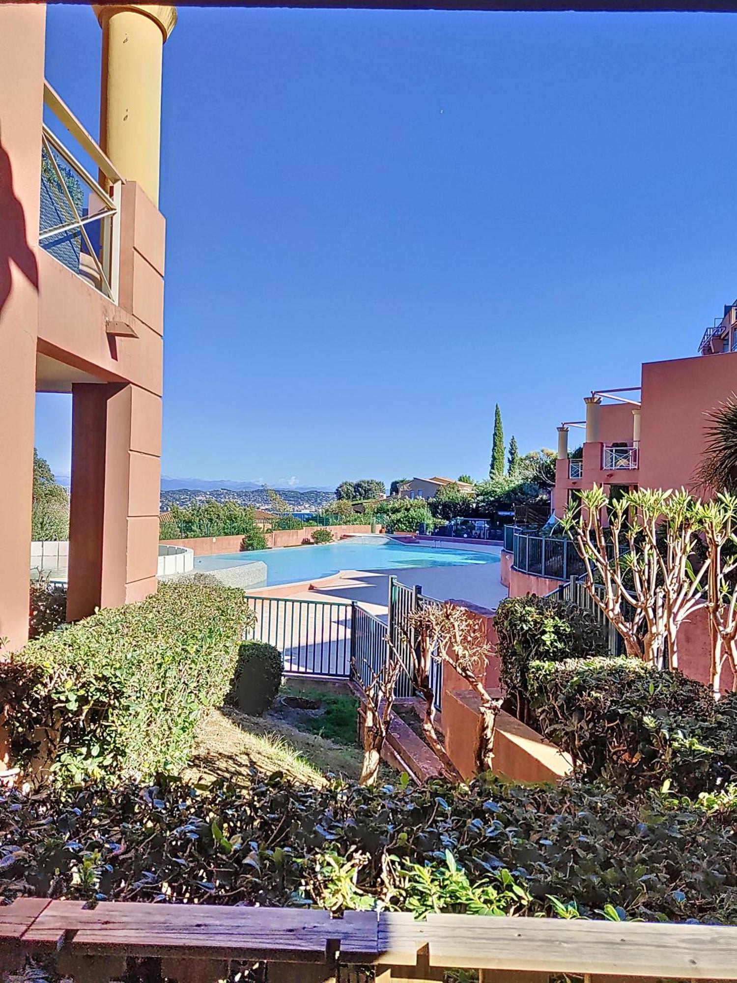 Vue Mer, Piscine, Free Parking Apartment Theoule-sur-Mer Exterior photo